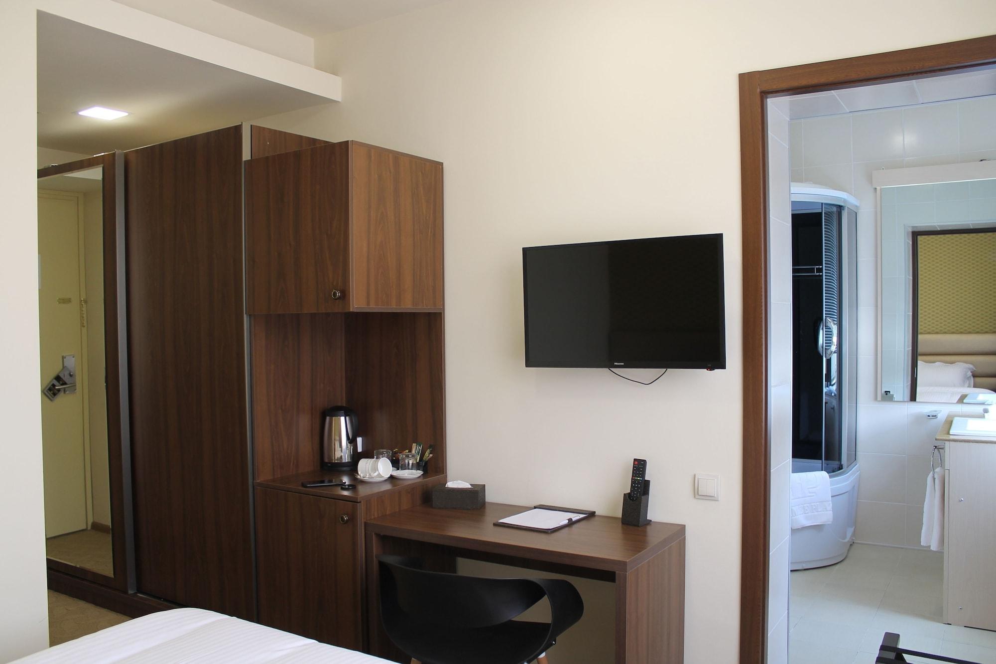 Pirimze Plaza Hotel Tbiliszi Kültér fotó