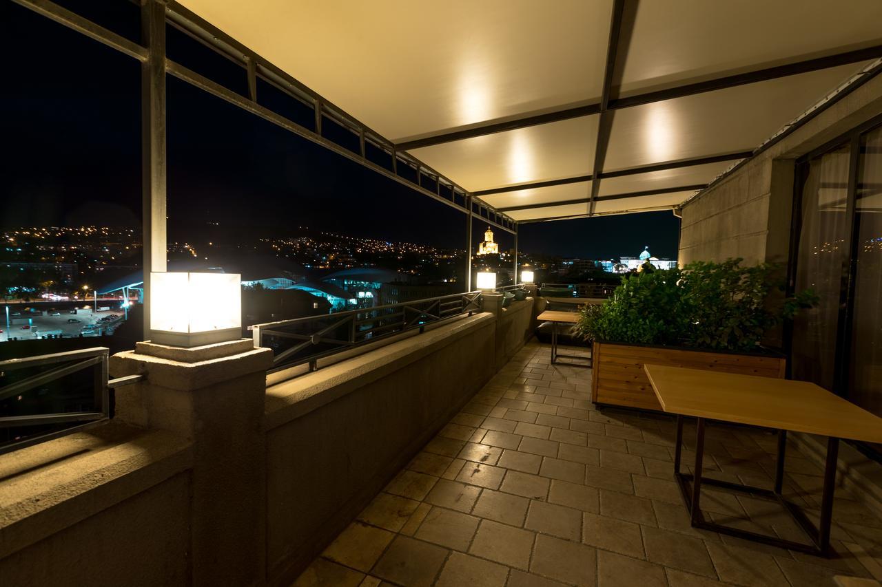 Pirimze Plaza Hotel Tbiliszi Kültér fotó
