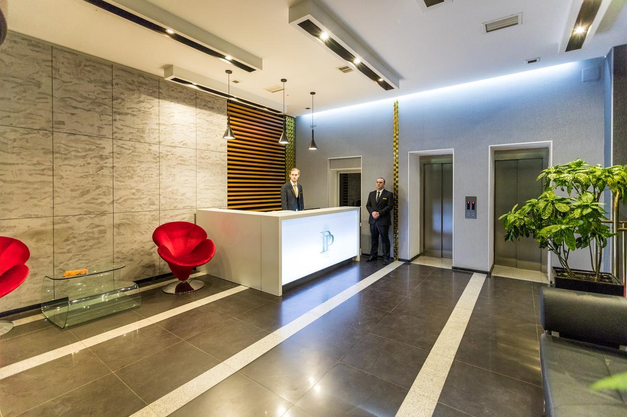 Pirimze Plaza Hotel Tbiliszi Kültér fotó