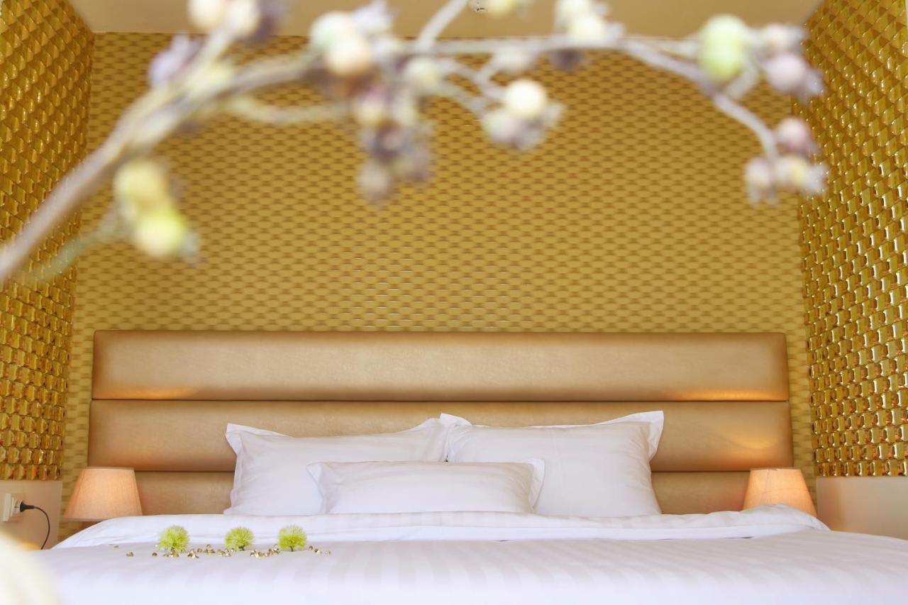 Pirimze Plaza Hotel Tbiliszi Kültér fotó