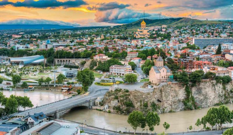 Pirimze Plaza Hotel Tbiliszi Kültér fotó